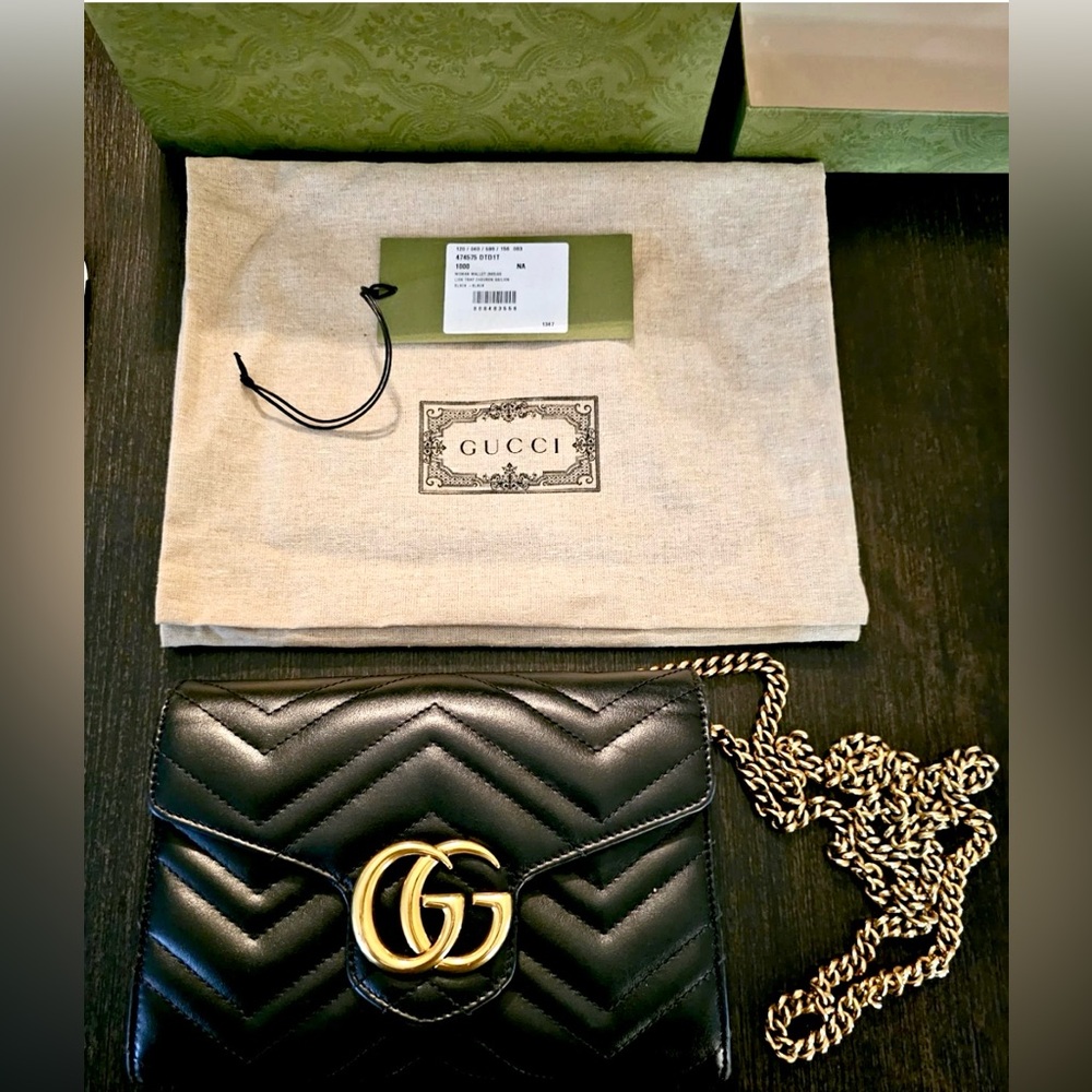 GUCCI Chevron Matelasse GG Marmont Wallet on a Chain 
dust bag, box, w/ tags
